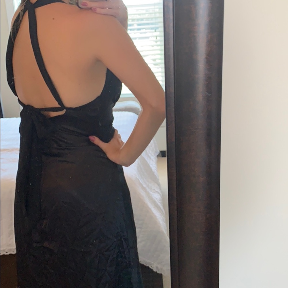 Dress - Picture 3 of 8